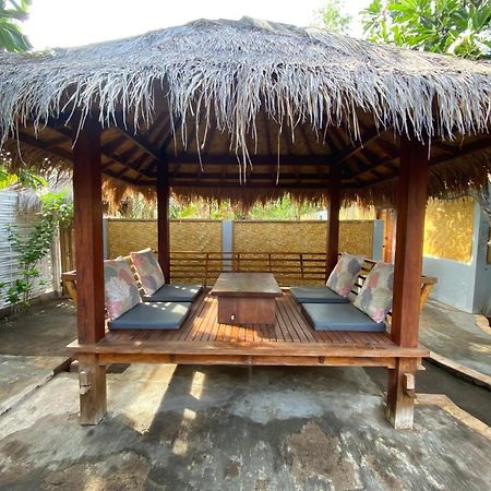 Villa Kinagu Gili Meno Luaran gambar