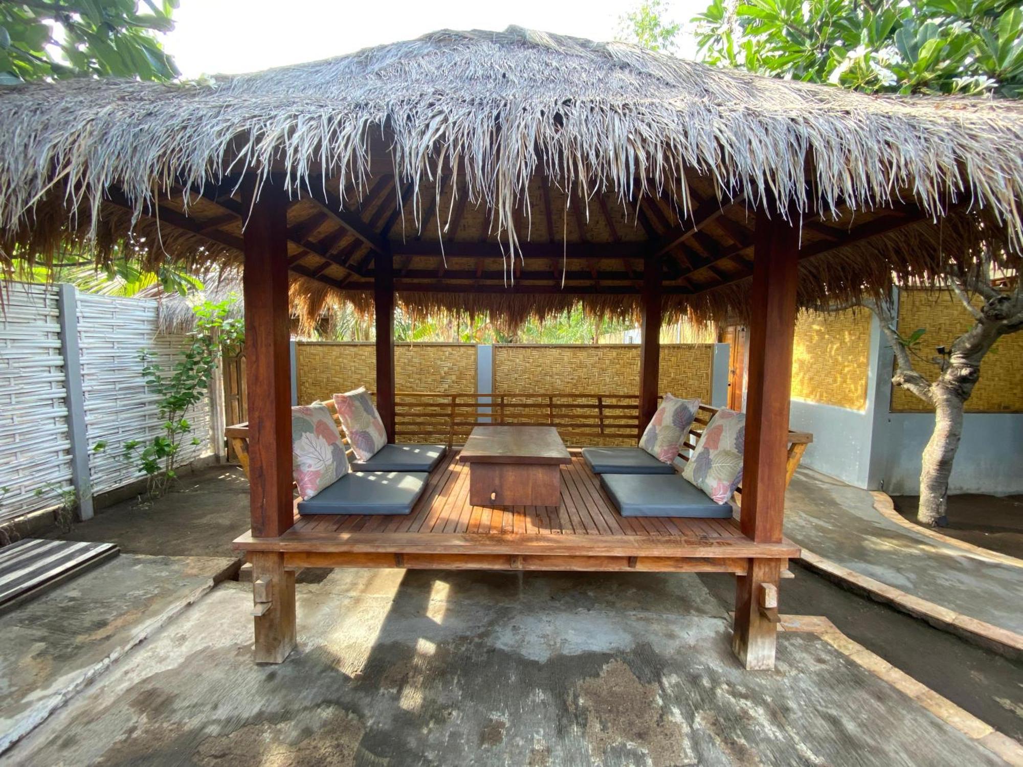 Villa Kinagu Gili Meno Luaran gambar
